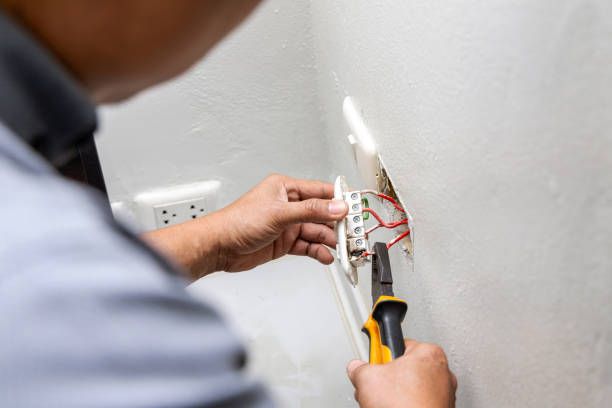 Best Affordable Emergency Electrician  in Hopkinsville, KY